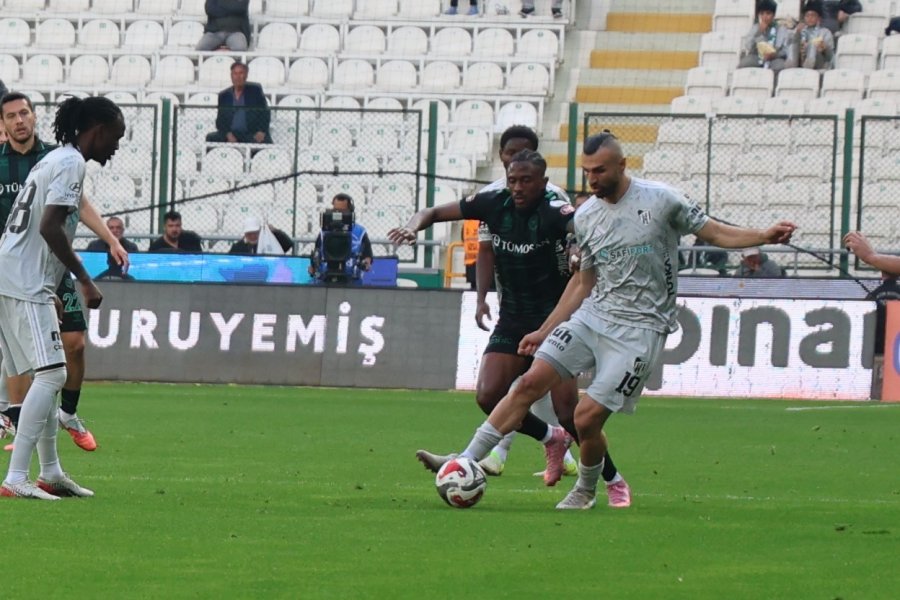 Trendyol Süper Lig: Konyaspor: 0 - Kocaelispor: 1 (ilk Yarı)