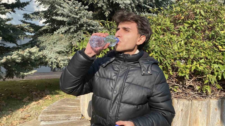 Uzmanı Uyardı: Su Vücudun Vazgeçilmezi