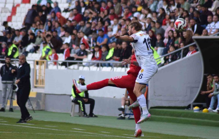 Tff 2. Lig: Karaman Fk: 0 - Mke Ankaragücü: 0