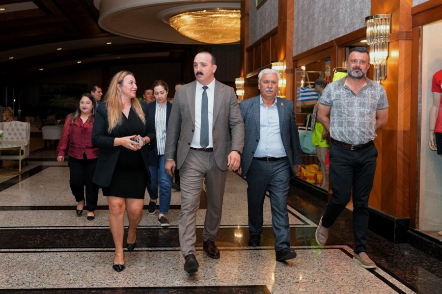 Başkan Kotan’dan Muhtarlara: "sizler Demokrasinin Mihenk Taşlarısınız"