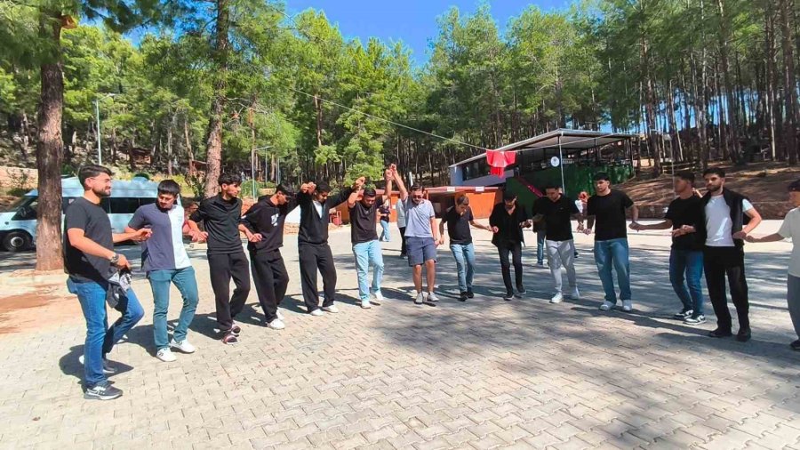 Üniversiteli Gençler, Anamur Müftülüğü Etkinliğinde Buluştu