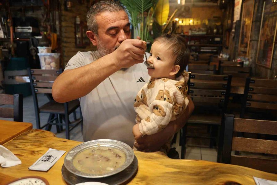 Çocukların Dahi Tükettiği Kış Çorbaları: "kelle Ve Arabaşı"