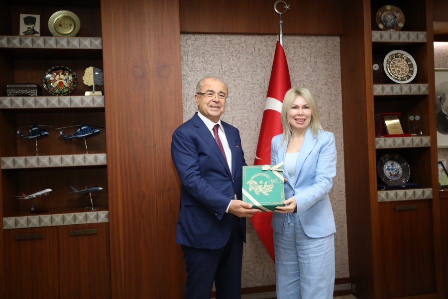 Akdeniz Üniversitesi İle Azerbaycan İdman Akademisi Arasında İş Birliği