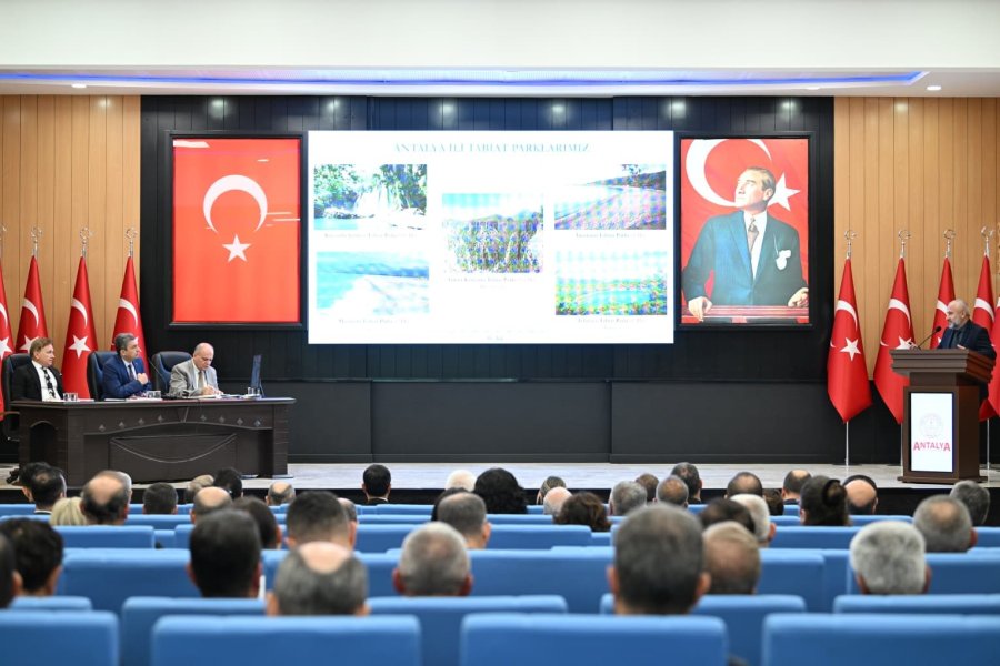 Antalya’da 169 Milyar 494 Milyon Tl’lik 590 Proje Üzerinde Çalışmalar Sürüyor