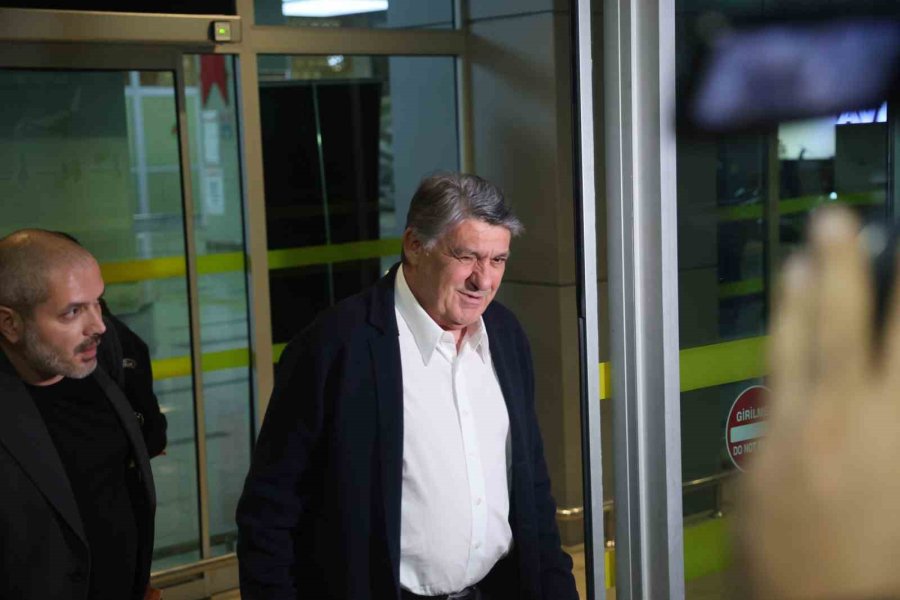 Beşiktaş Kafilesi Konya’ya Geldi