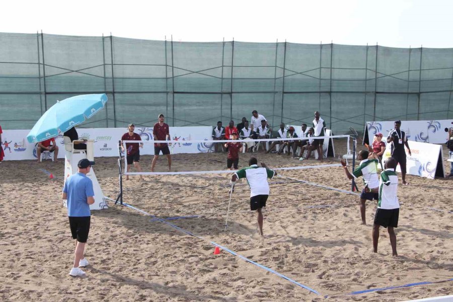 Mersin’de Dünyada İlk Kez Düzenlenen Bedensel Engelliler Plaj Oyunları Başladı