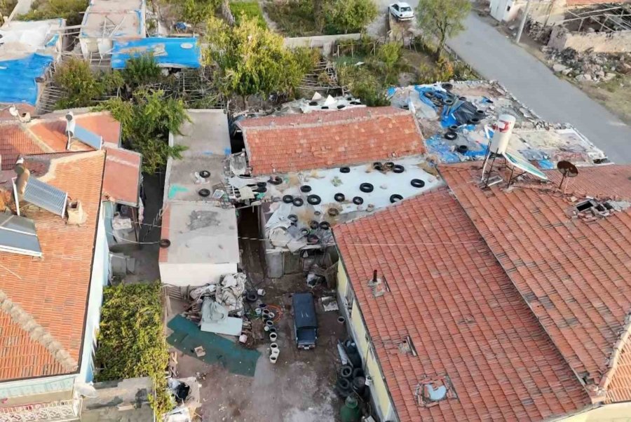 Aksaray’da Mahallenin Ortasındaki Ahıra Tepki