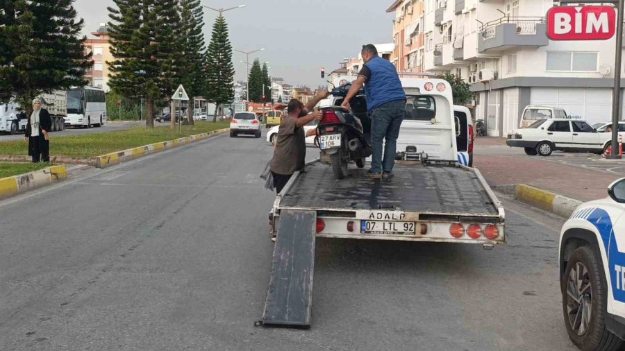 Antaya’da Ehliyetsiz Sürücüye 38 Bin Tl Ceza