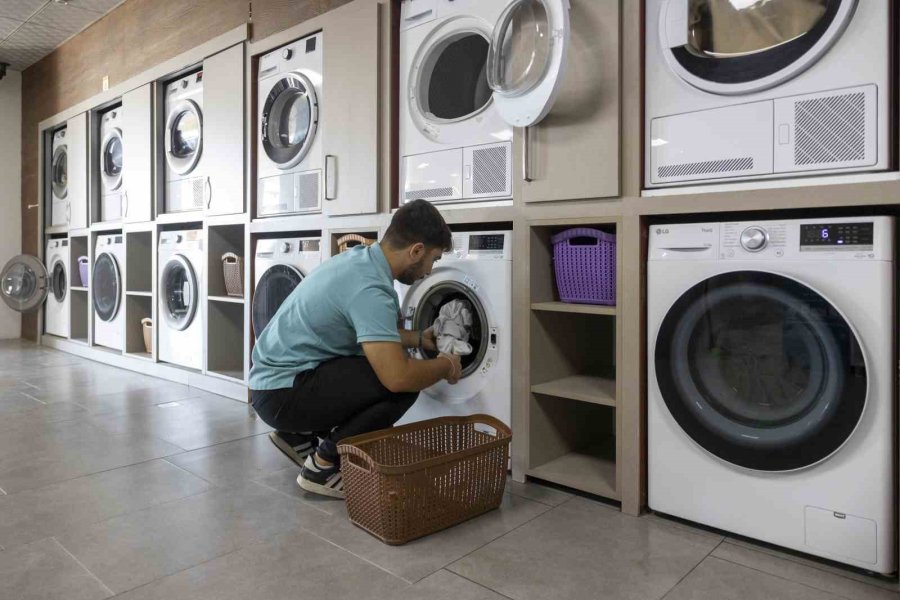 Mersin’de Bugüne Kadar "çamaşır Kafe" Hizmetinden 9 Bin 200 Öğrenci Faydalandı