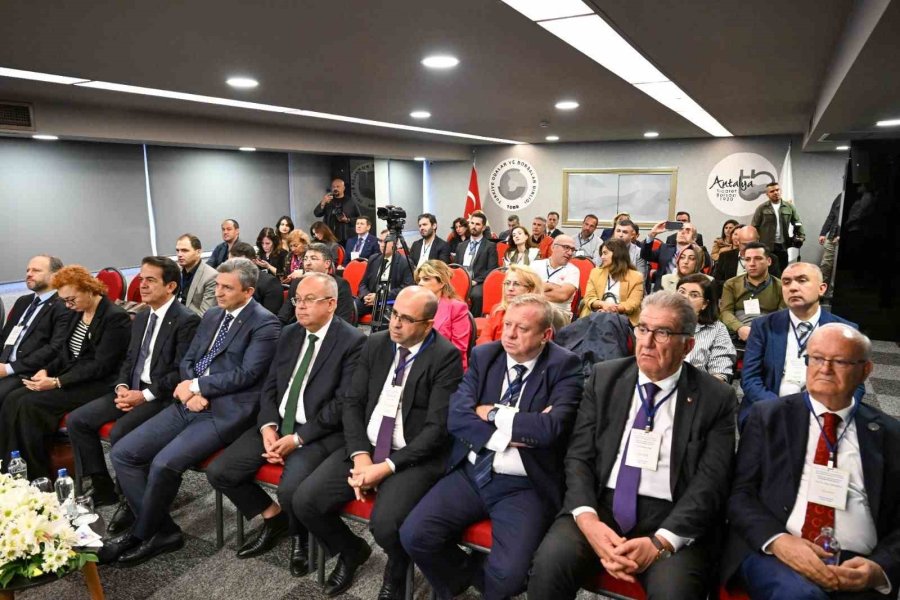 Türkiye’de Coğrafi İşaretli Ürün Sayısı Bin 781’e, Ab’de Tescilli Ürün Sayısı 38’e Ulaştı