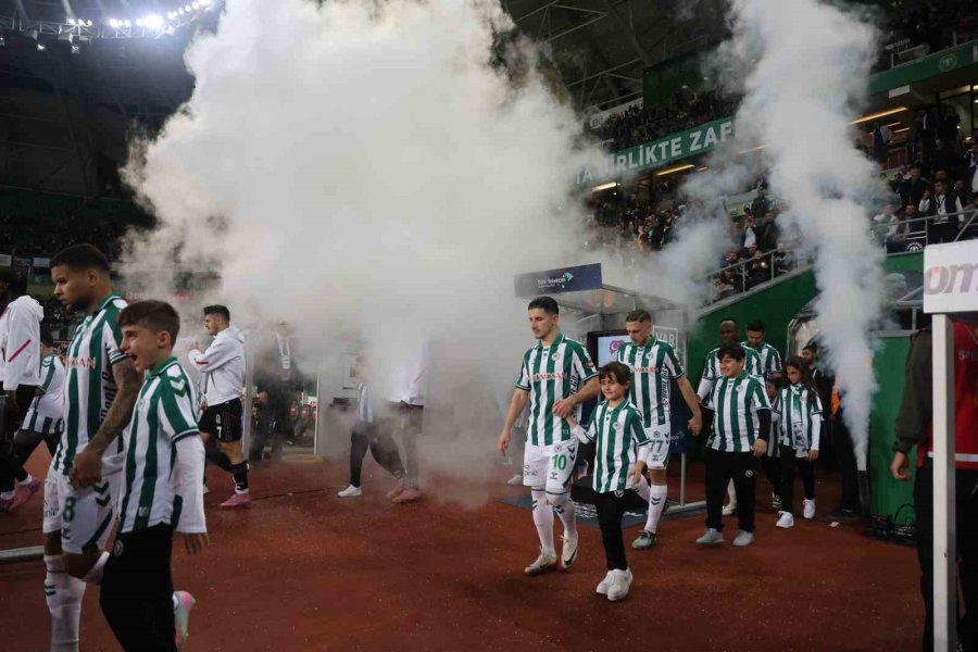 Trendyol Süper Lig: Konyaspor: 0 - Beşiktaş: 1 (maç Devam Ediyor)