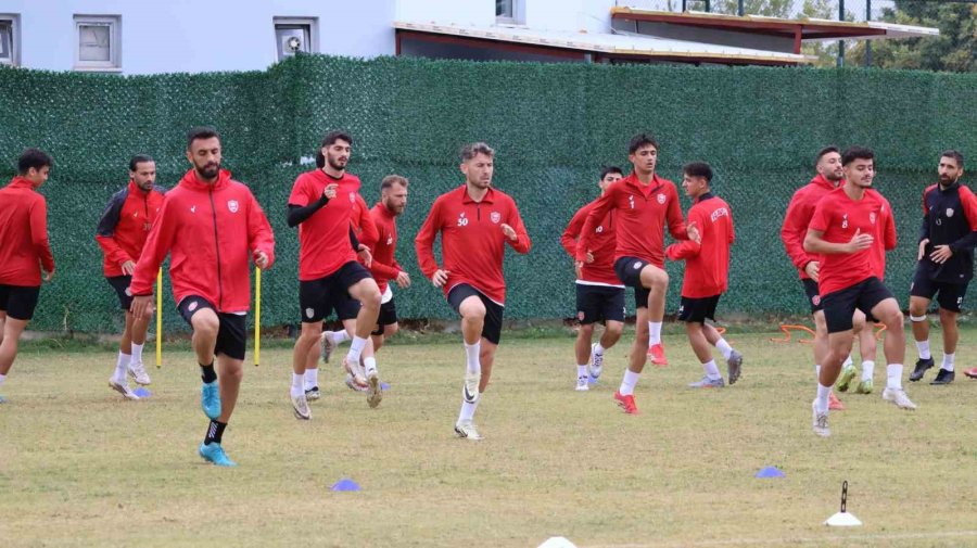 Kepezspor, İnegölspor Maçı Hazırlıklarını Sürdürüyor