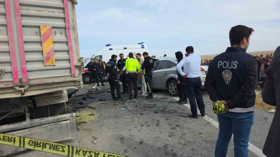 Aksaray’da Kamyon İle Otomobil Çarpıştı: 3 Kardeş Öldü