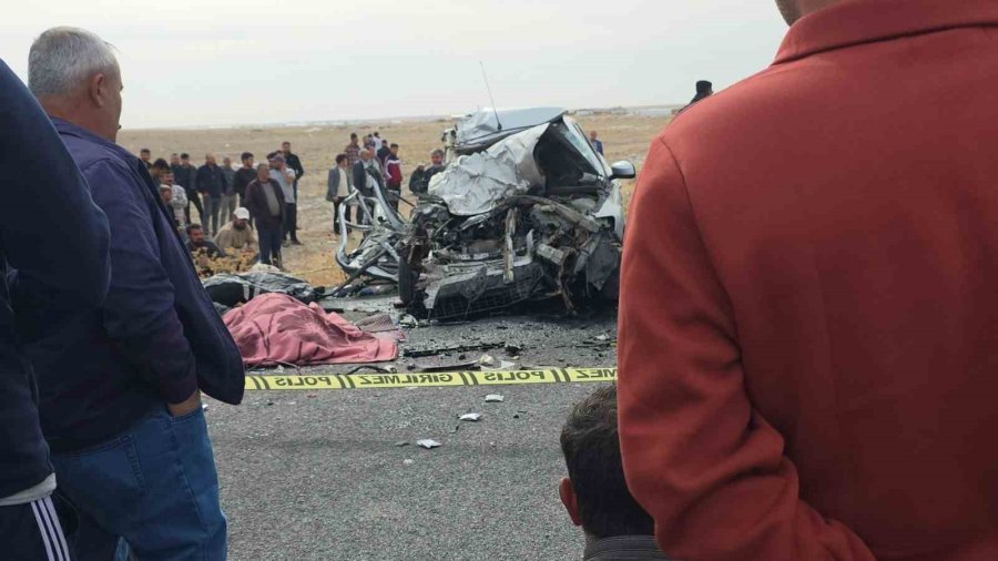 Aksaray’da Kamyon İle Otomobil Çarpıştı: 3 Kardeş Öldü