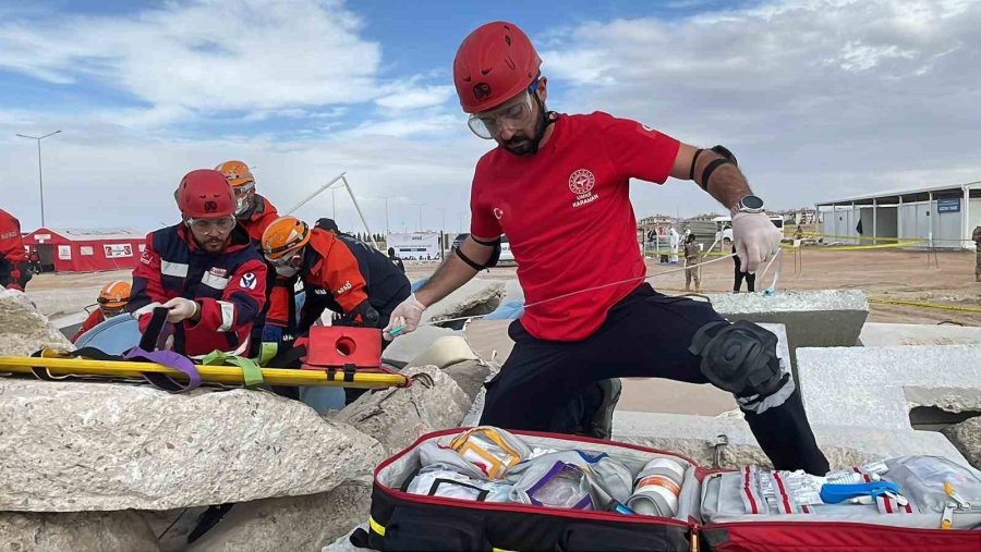 Karaman’da Saha Tatbikatı Gerçeğini Aratmadı