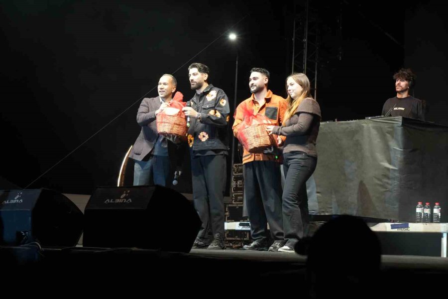 Canbay & Wolker, Niğde Gastronomi Festivali’nde Sahne Aldı