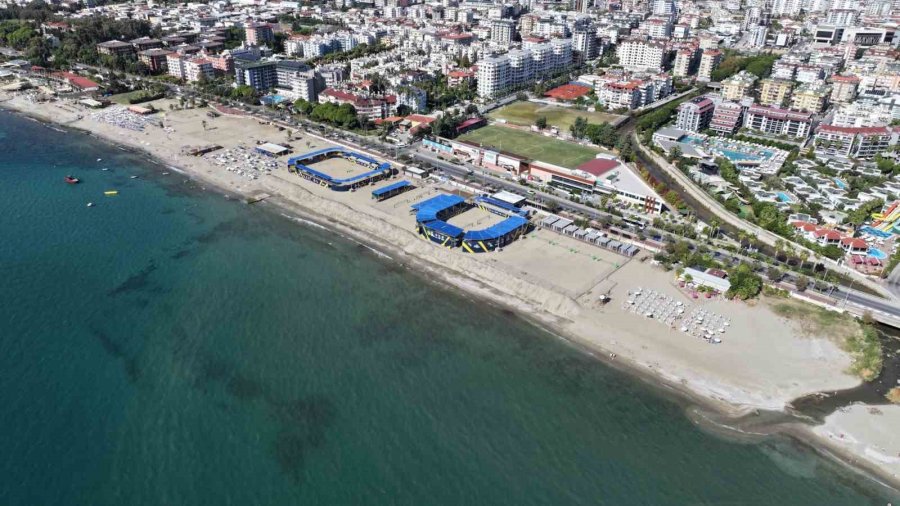 Alanya Belediyesi’nden Ücretsiz Plaj Voleybolu Etkinliği Ve Halk Turnuvası