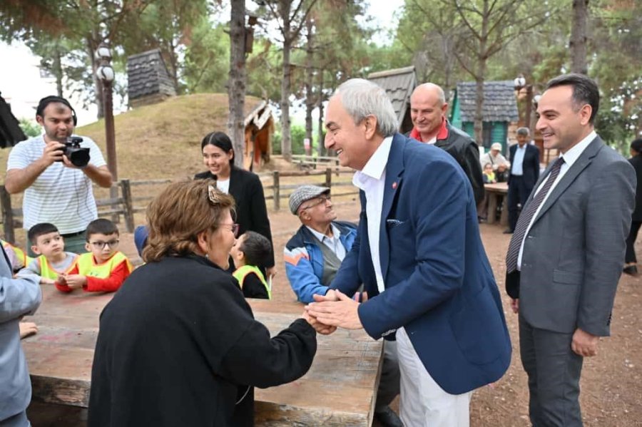 Kepez’de Kuşaklararası Buluşma