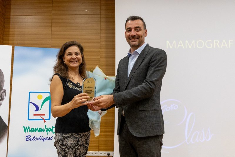 Manavgat’ta Meme Kanseri Farkındalık Konferansı Düzenlendi