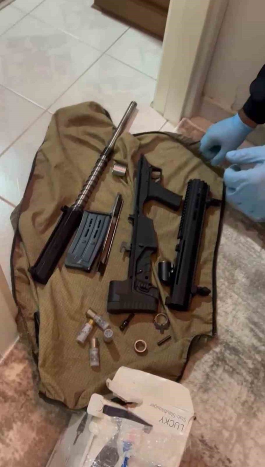 Manavgat’ta 19 Adrese Eş Zamanlı Baskın: 6 Gözaltı