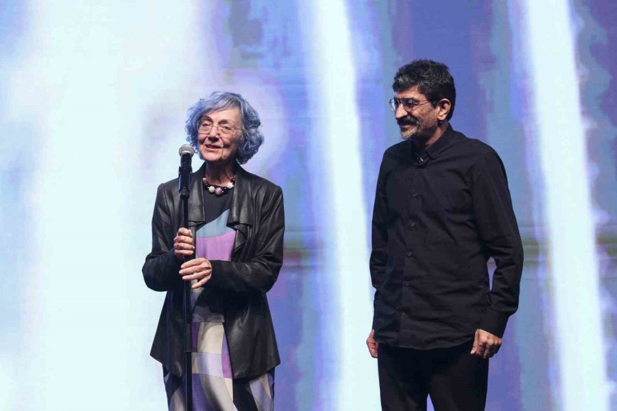 Altın Portakal’da "onur, Emek, Başarı" Ödülleri Sahiplerini Buldu