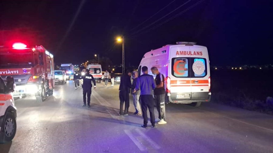 Karaman’da Panelvan Araç Takla Attı: 5’i Çocuk 7 Yaralı