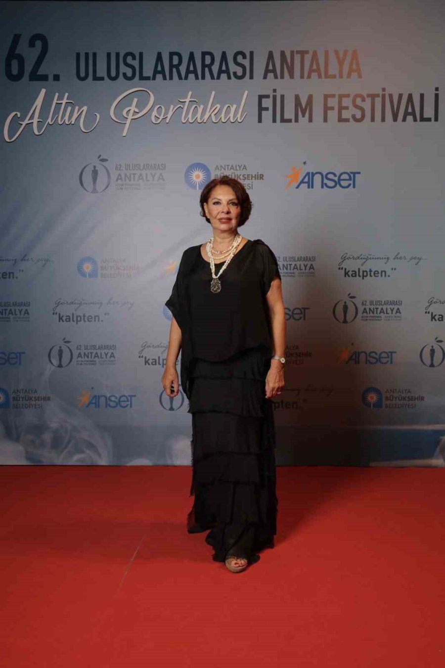 62. Uluslararası Antalya Altın Portakal Film Festivali Kırmızı Halı Geçişiyle Başladı