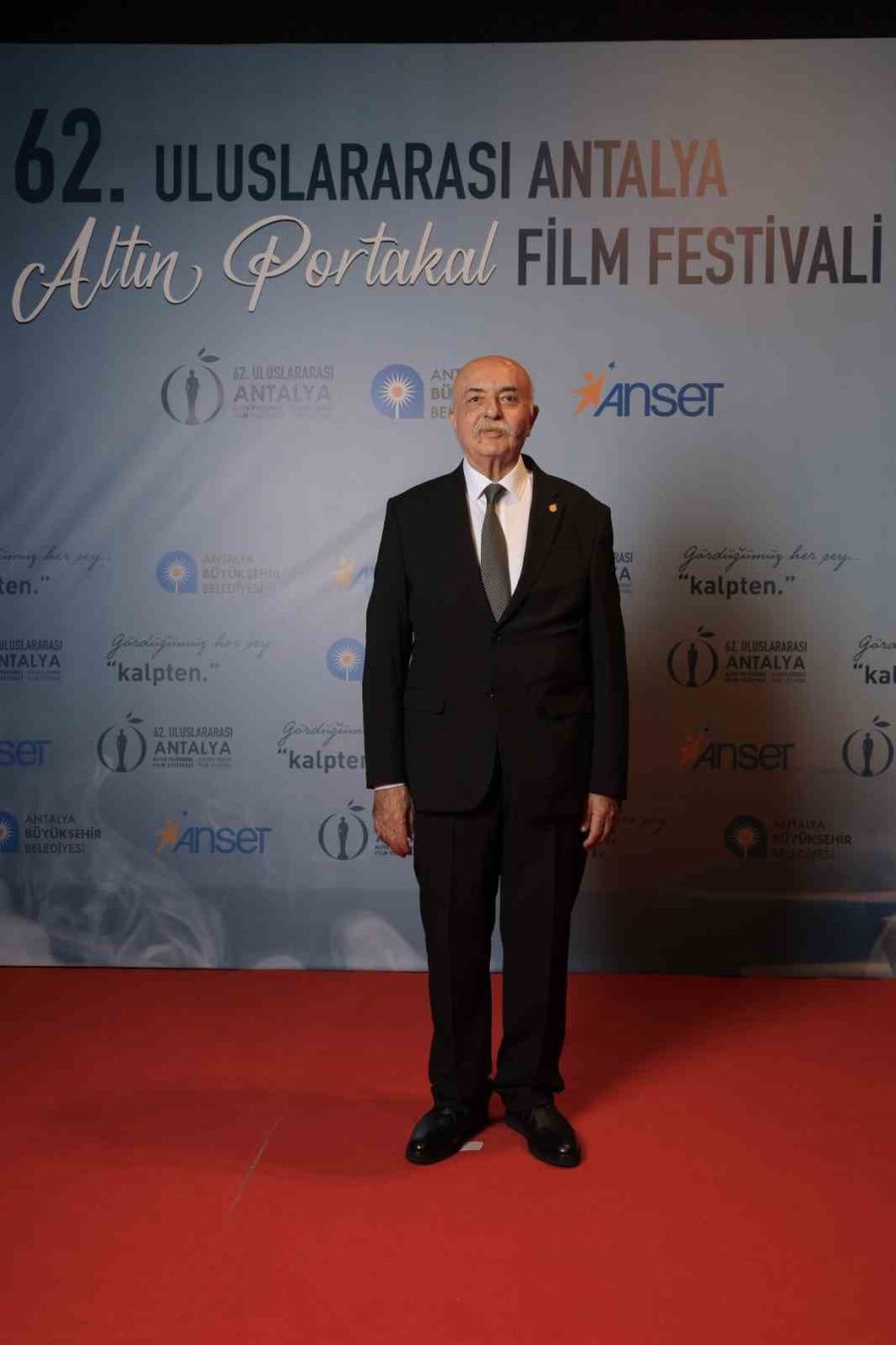 62. Uluslararası Antalya Altın Portakal Film Festivali Kırmızı Halı Geçişiyle Başladı