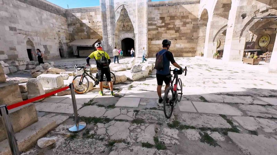 Ms Hastası Adam Bisikletle İller Arası Yolculuk Yaparak Hayata Tutunuyor