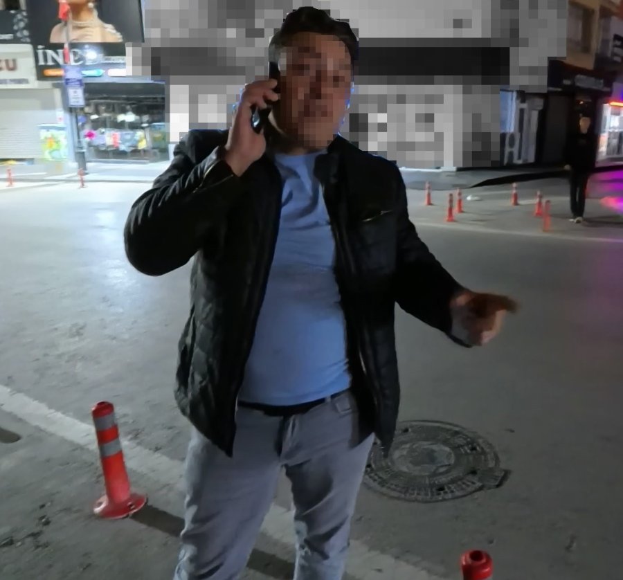 "bekçi Beni Çeviremez" Diyen Alkollü Şahıs Bekçileri Polise Şikayet Etti