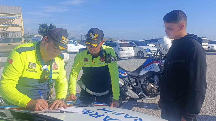 ’yaptıklarımızdan Pişman Değiliz, Aklımız Yapamadıklarımızda’ Dediler 220 Bin Lira Ceza Yediler