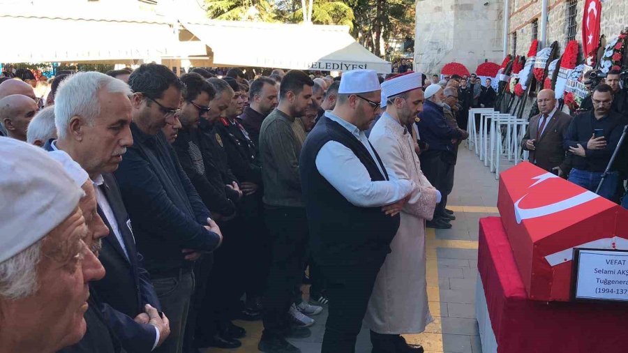 Jandarma Kom Daire Başkanı Tuğgeneral Akşit Memleketinde Son Yolculuğuna Uğurlandı