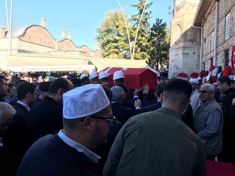 Jandarma Kom Daire Başkanı Tuğgeneral Akşit Memleketinde Son Yolculuğuna Uğurlandı