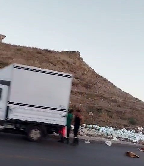 Önce Tonlarca Tekstil Atığı, Şimdi De Kilolarca Yoğurt