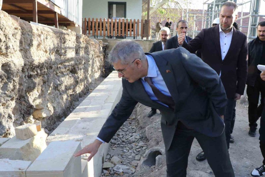 Tarihi Sungurbey Cami Yeniden İbadete Açılacak