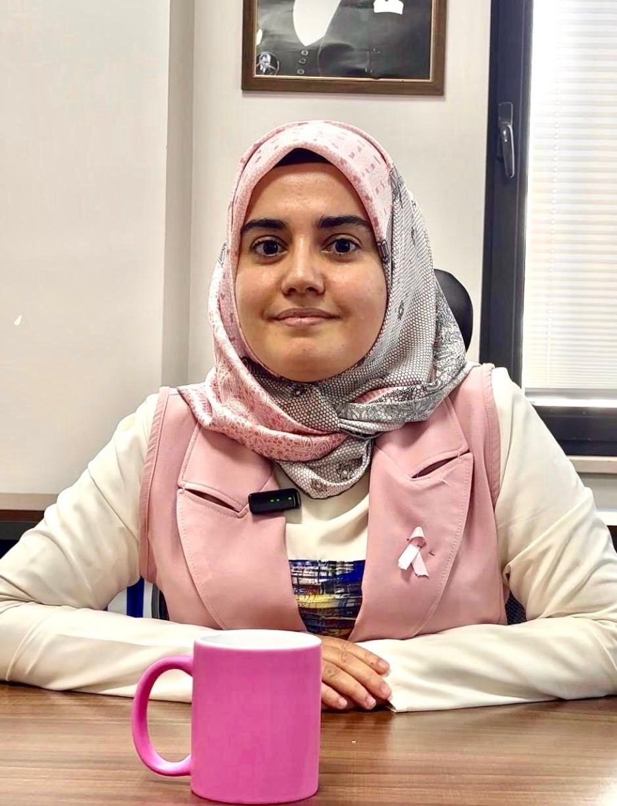 Erdemli’de Meme Kanseri Farkındalık Etkinlikleri