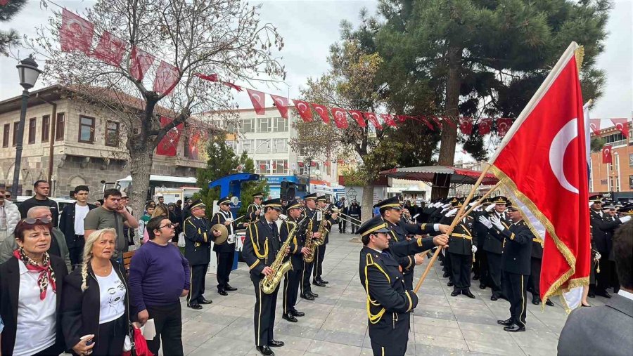 Karaman’da 29 Ekim Kutlamaları