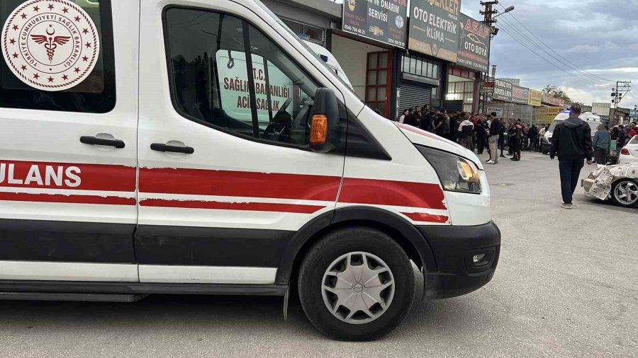 İş Yerine Gelip Tüfekle Rastgele Ateş Etti: 12 Yaralı