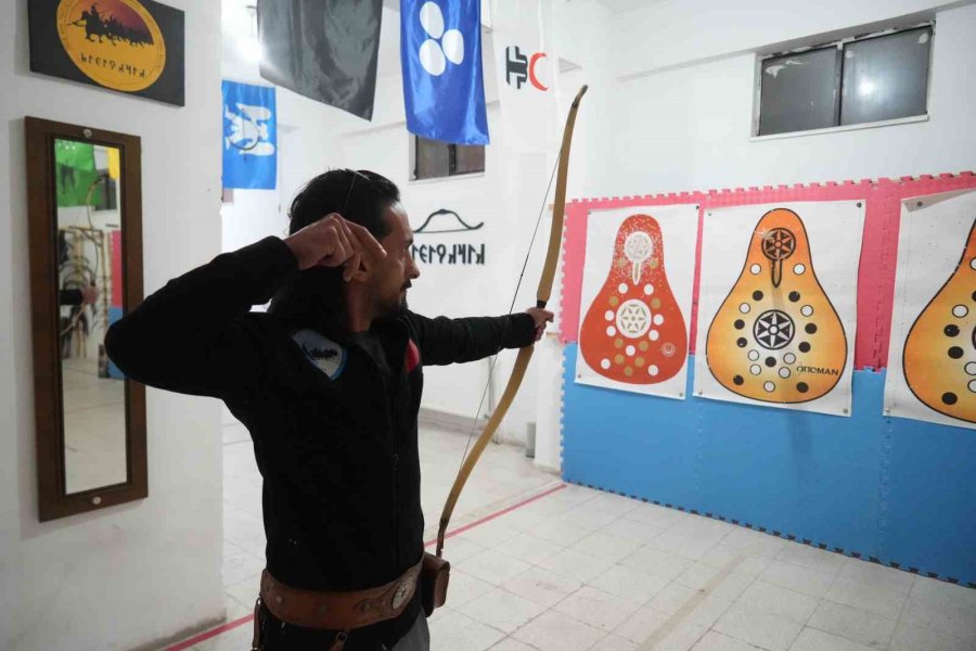 Niğde’deki Okçuluk Kursuna Yoğun İlgi