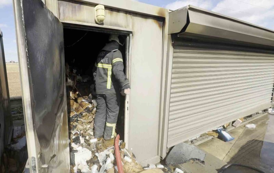 Aksaray’da Akaryakıt İstasyonundaki Yangın Korkuttu