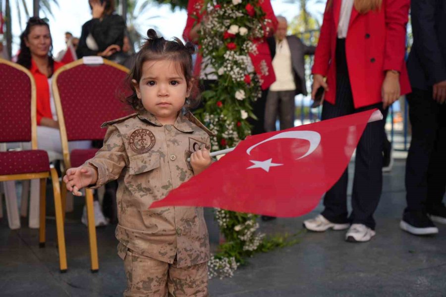 Antalya’da Cumhuriyet’in 102’nci Yılı Kutlamaları