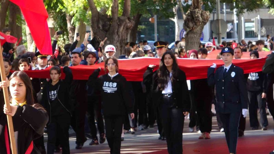 Konya’da 29 Ekim Kutlamaları