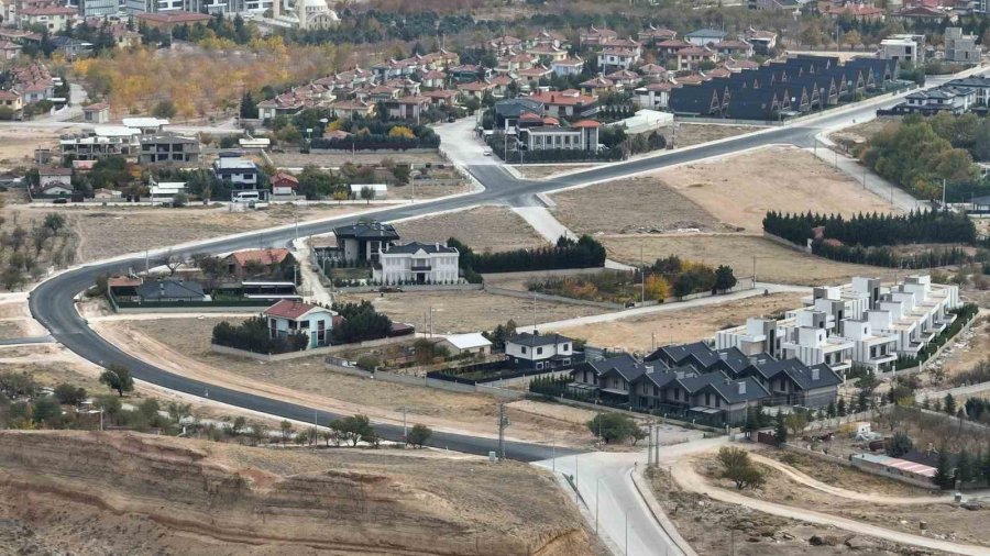 Selçuklu’da 40 Bin Metrekarelik Alanda Asfalt