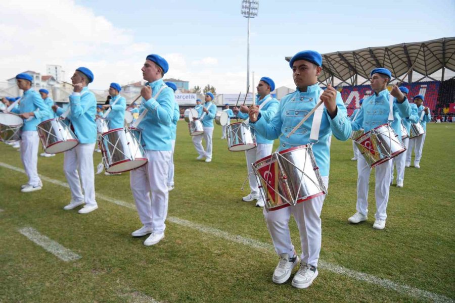 Niğde’de Cumhuriyet’in 102. Yılı Coşkuyla Kutlandı