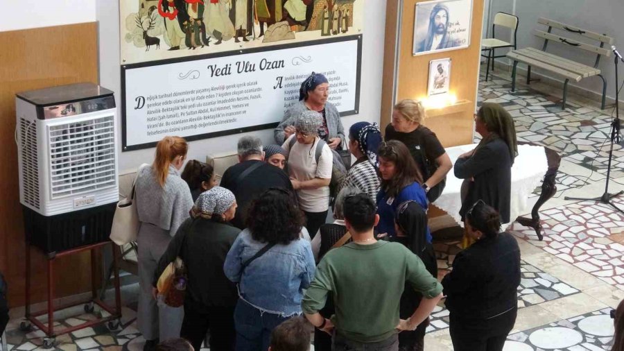 Babasının Mezarını Ziyaretten Dönerken Geçirdiği Kazada Hayatını Kaybetti