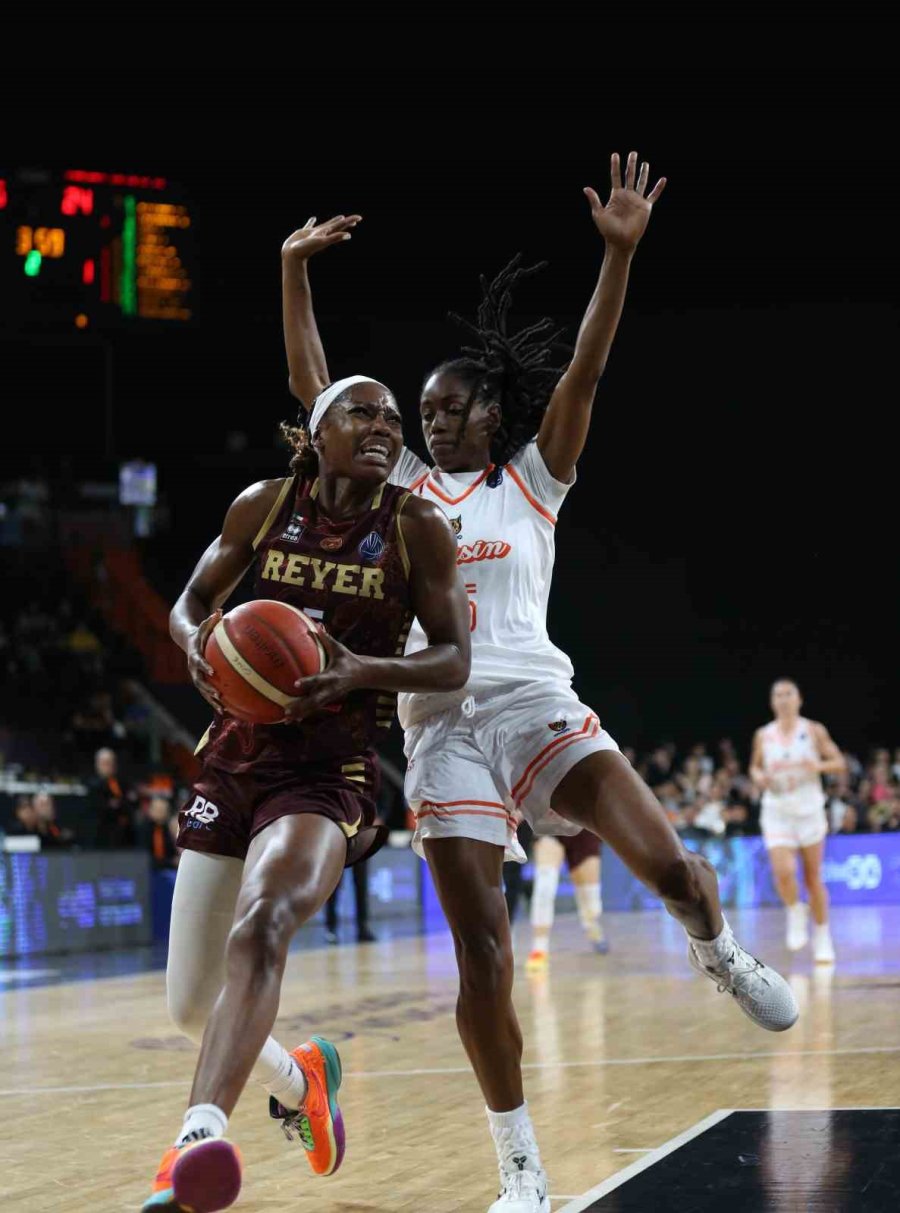 Fıba Kadınlar Avrupa Ligi: Çimsa Çbk Mersin: 83 - Umana Reyer Venezia: 69