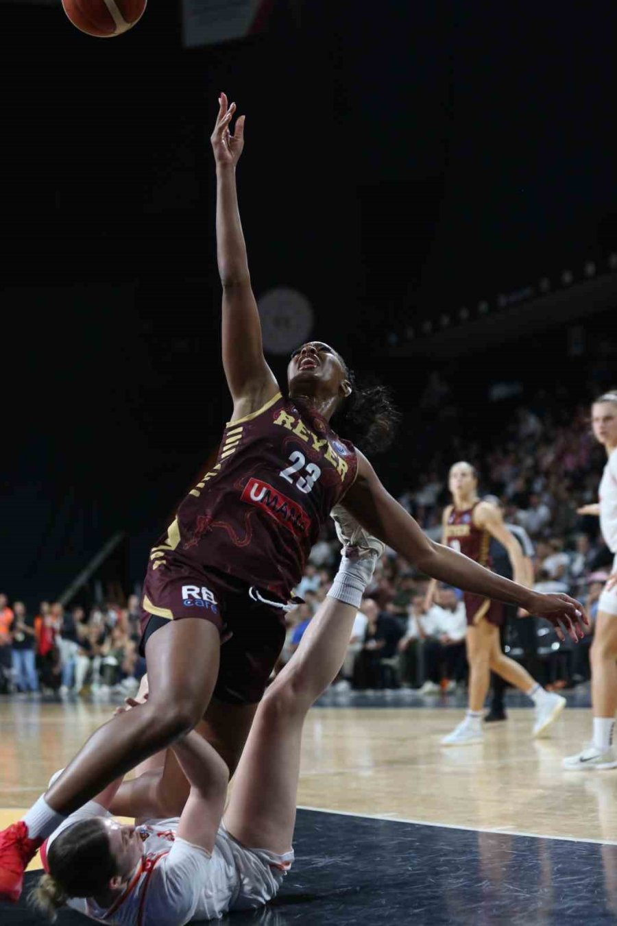 Fıba Kadınlar Avrupa Ligi: Çimsa Çbk Mersin: 83 - Umana Reyer Venezia: 69