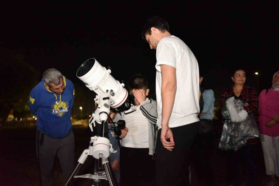 Kepez’de "cumhuriyet Ve Bilimle Gece Gözlemi" Etkinliği