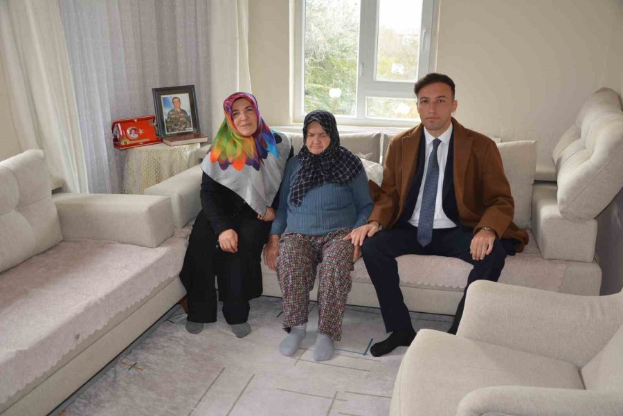 Başsavcı Ozan Kapıcı’dan Şehit Ailesini Ziyaret