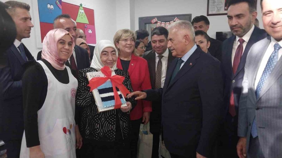 Mersin’de "kızılay Anaokulu" Binali Yıldırım’ın Katıldığı Törenle Hizmete Açıldı